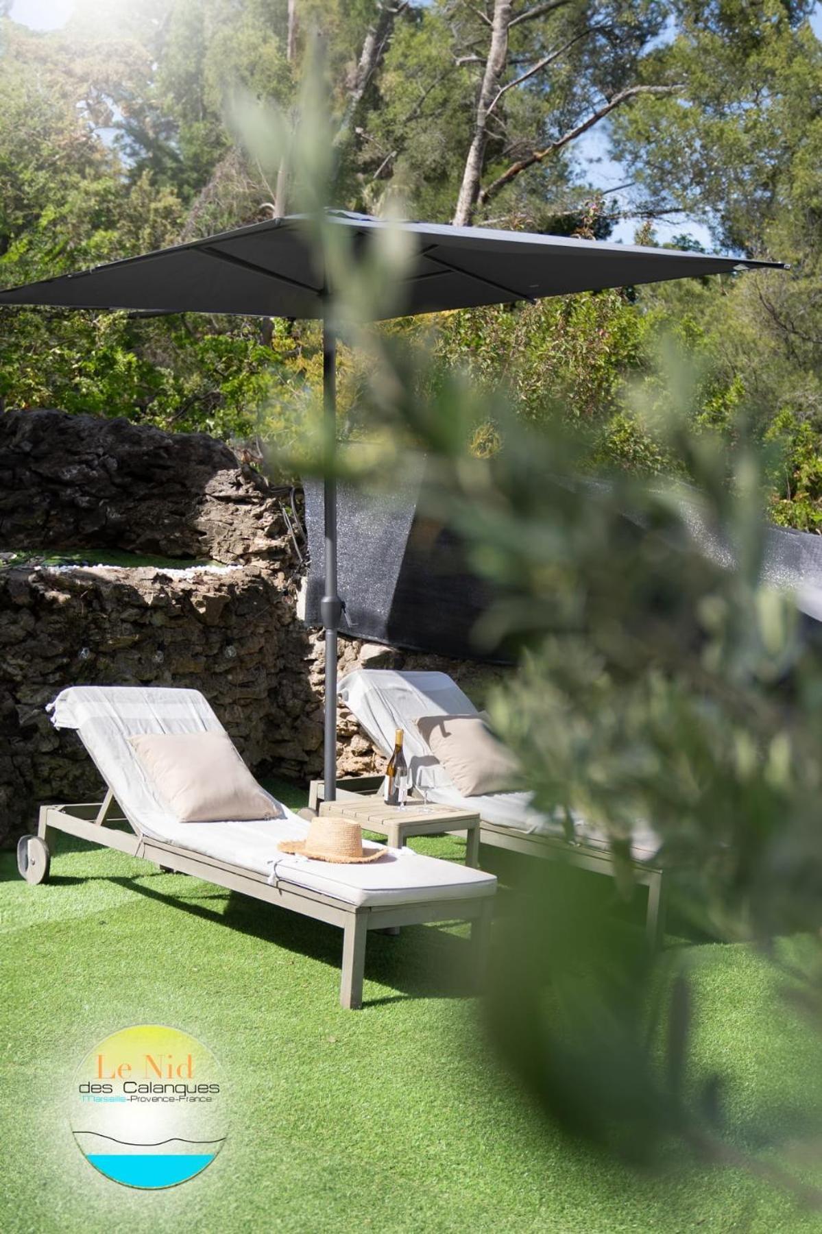 Le Nid Des Calanques Et Son Jacuzzi Apartment